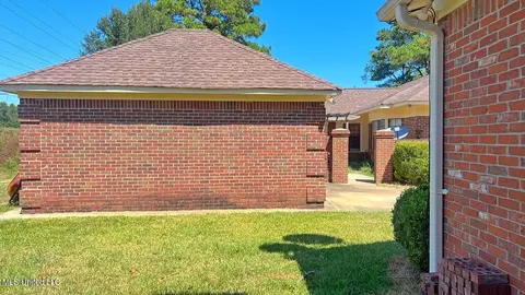 6319 Cedarwood Dr, Jackson, MS 39213 photo 12