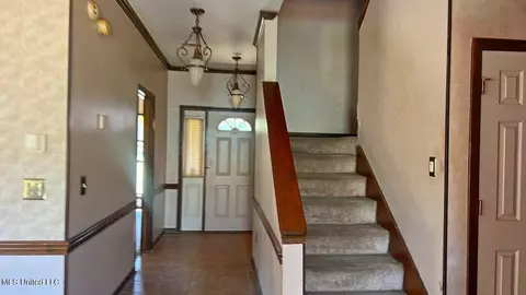 6319 Cedarwood Dr, Jackson, MS 39213 photo 5