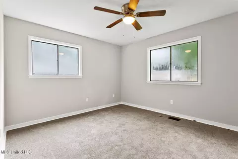361 Barnes St, Jackson, MS 39206 photo 10
