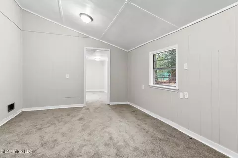 361 Barnes St, Jackson, MS 39206 photo 13