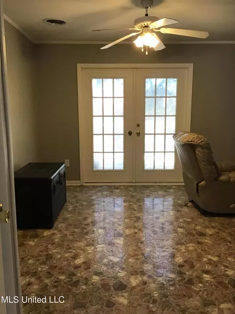 108 Clower Ave, Long Beach, MS 39560 photo 4