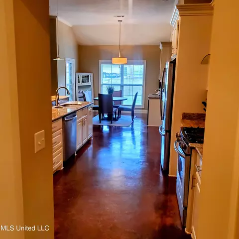 300 Tyler Cv, Brandon, MS 39042 photo 11