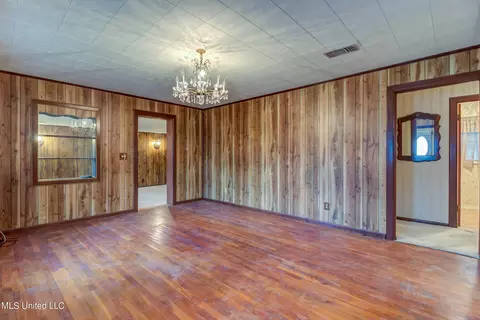 23 E Mchenry Rd, Mchenry, MS 39561 photo 16