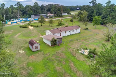 23 E Mchenry Rd, Mchenry, MS 39561 photo 14