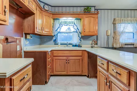 23 E Mchenry Rd, Mchenry, MS 39561 photo 23
