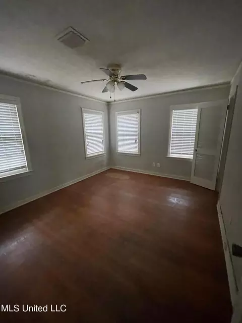 222 S Park Dr, Jackson, MS 39211 photo 14