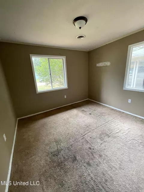 334 Sun Dr, Jackson, MS 39211 photo 8