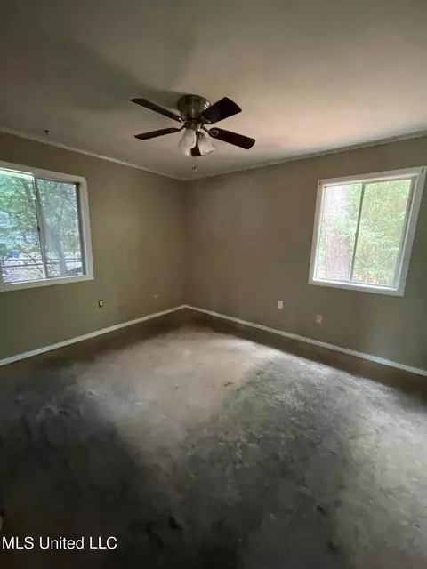 334 Sun Dr, Jackson, MS 39211 photo 9