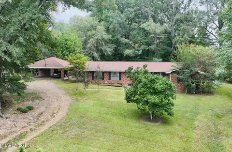 29094 Hwy 430 S, Greenwood, MS 38930