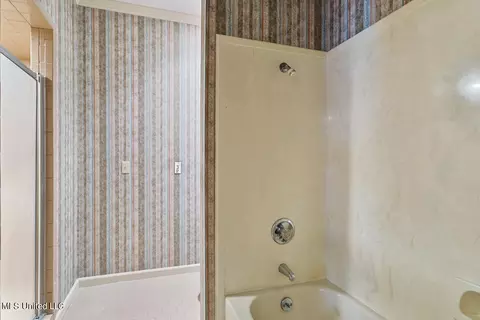 28 Moss Forest Cir, Jackson, MS 39211 photo 22