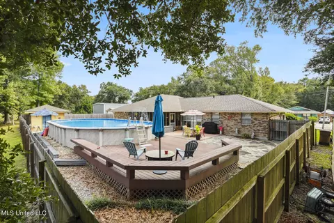 165 Markham Dr, Long Beach, MS 39560 photo 5