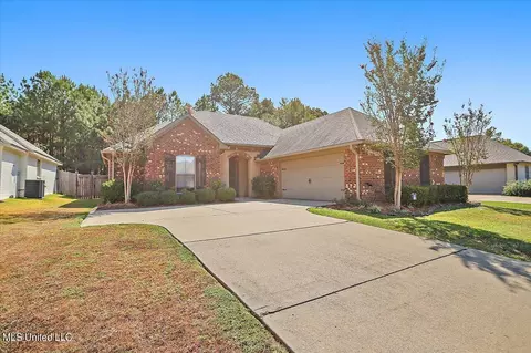 889 Willow Grande Cir, Brandon, MS 39047