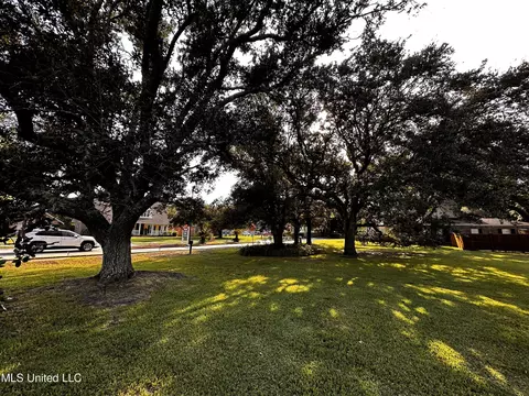5017 Beatline Rd, Long Beach, MS 39560