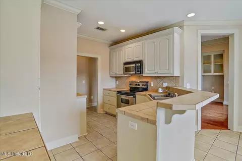 307 Pinecone Cv, Brandon, MS 39047 photo 11
