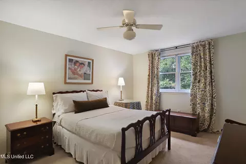 Bedroom - 102 N Meadows Pl, Jackson, MS 39211 photo 2 of 4