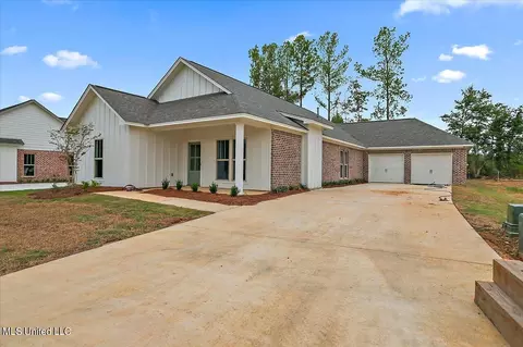 876 Long Leaf Cir, Brandon, MS 39042 photo 3