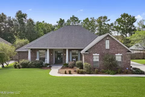 11523 Treelawn St, Gulfport, MS 39503