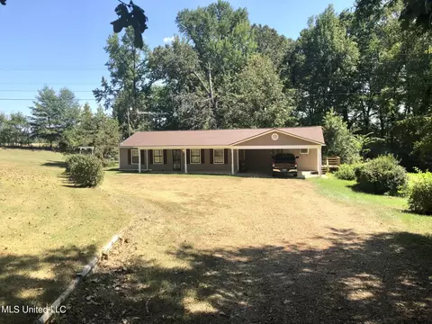 371 Highway 310, Como, MS 38619