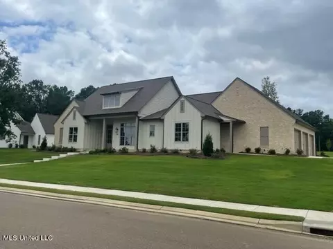 208 Harbor View Dr, Madison, MS 39110