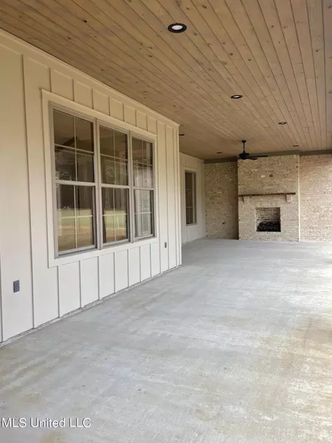 208 Harbor View Dr, Madison, MS 39110 photo 22