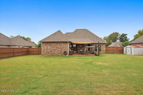 118 Trailbridge Xing, Canton, MS 39046 photo 25