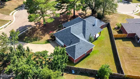 102 Brook Glade, Clinton, MS 39056 photo 3