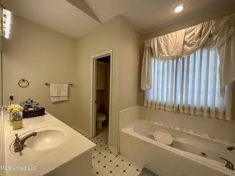 102 Brook Glade, Clinton, MS 39056 photo 14