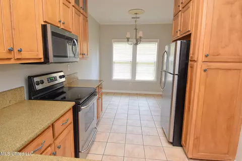 7324 E Wind Park Dr, Olive Branch, MS 38654 photo 11