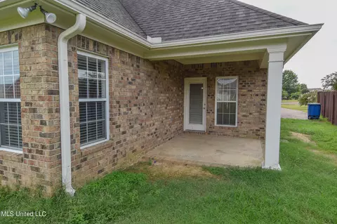 7324 E Wind Park Dr, Olive Branch, MS 38654 photo 27