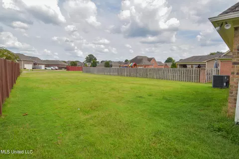 7324 E Wind Park Dr, Olive Branch, MS 38654 photo 25