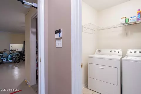 467 Pinecrest Cir, Long Beach, MS 39560 photo 16