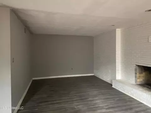 5008 Forest Hill Rd, Byram, MS 39272 photo 5
