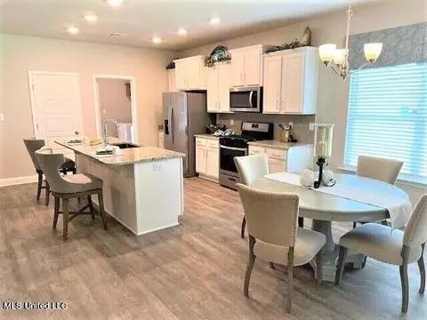 Kitchen - 8014 Crawford Dr, Long Beach, MS 39560 photo 2 of 2