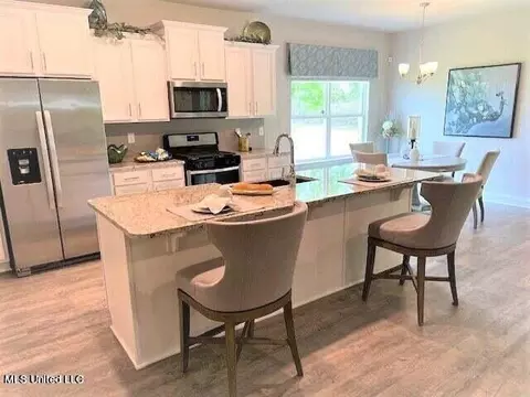 Kitchen - 8014 Crawford Dr, Long Beach, MS 39560 photo 1 of 2