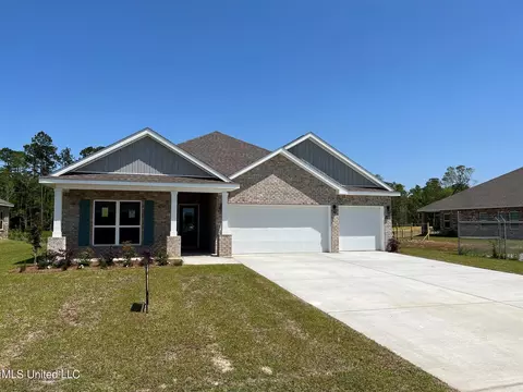 8014 Crawford Dr, Long Beach, MS 39560