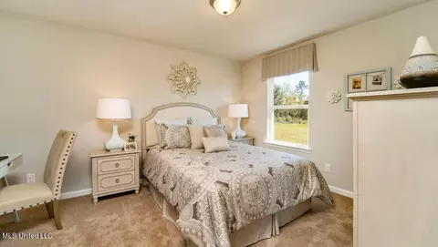 Bedroom - 8014 Crawford Dr, Long Beach, MS 39560 photo 6 of 7