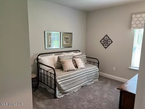 Bedroom - 8014 Crawford Dr, Long Beach, MS 39560 photo 4 of 7