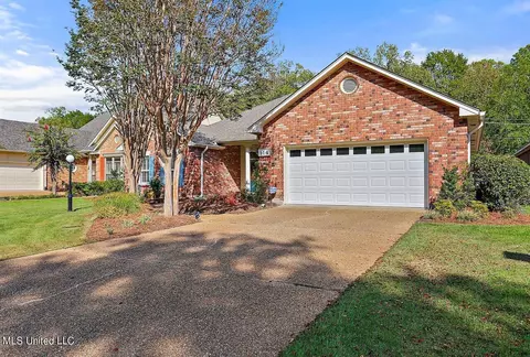 114 Brookside Dr, Clinton, MS 39056 photo 3