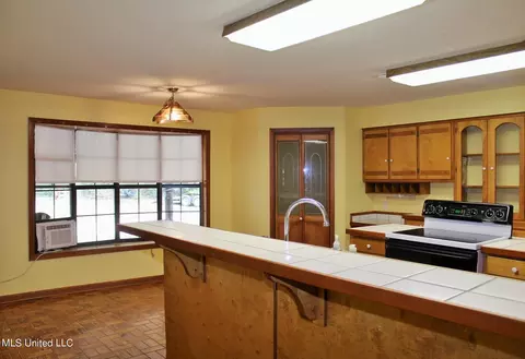 137 Edmond Rd, Lucedale, MS 39452 photo 9
