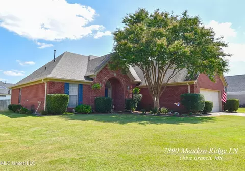 7890 Meadow Ridge Ln, Olive Branch, MS 38654