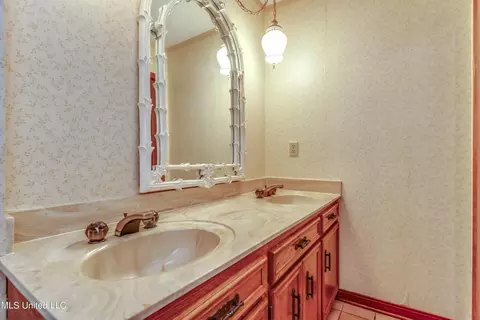 5944 Holbrook Dr, Jackson, MS 39206 photo 55
