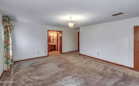5944 Holbrook Dr, Jackson, MS 39206 photo 31