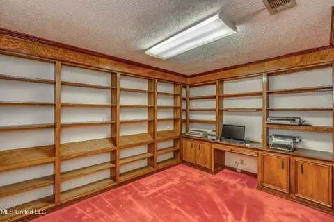 5944 Holbrook Dr, Jackson, MS 39206 photo 65