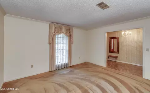 5944 Holbrook Dr, Jackson, MS 39206 photo 7