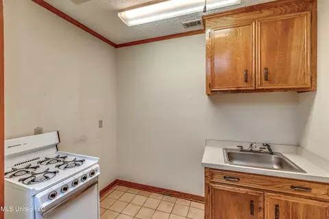 5944 Holbrook Dr, Jackson, MS 39206 photo 54