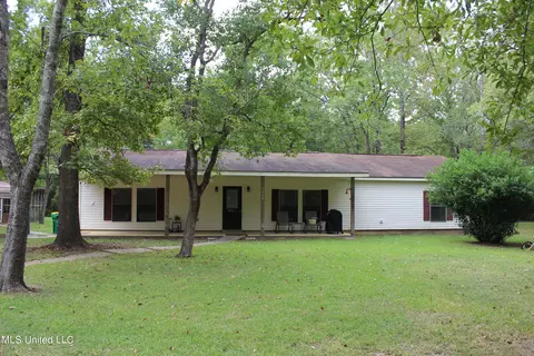 3534 Charlie Hudson Rd, Moss Point, MS 39562