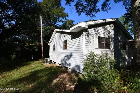2173 Crossroads Rd, Lucedale, MS 39452 photo 7