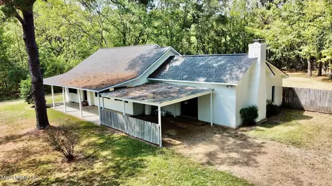 2596 Tank Rd, Terry, MS 39170