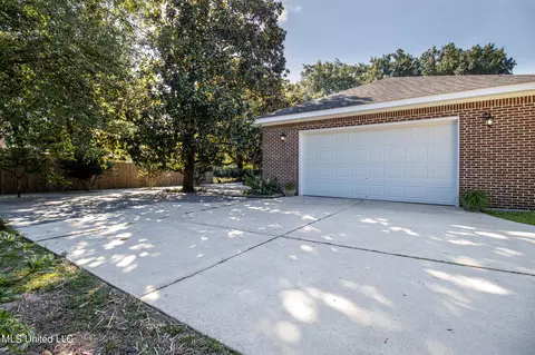154 Edgewater Dr, Biloxi, MS 39531 photo 31