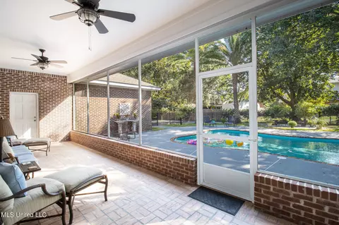 154 Edgewater Dr, Biloxi, MS 39531 photo 27